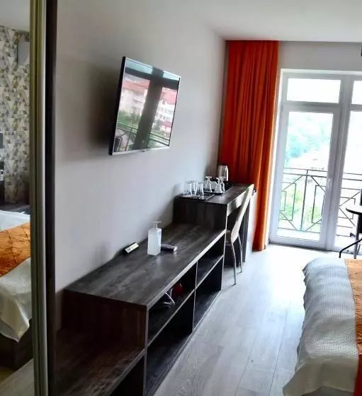 Village Apartments Polyana