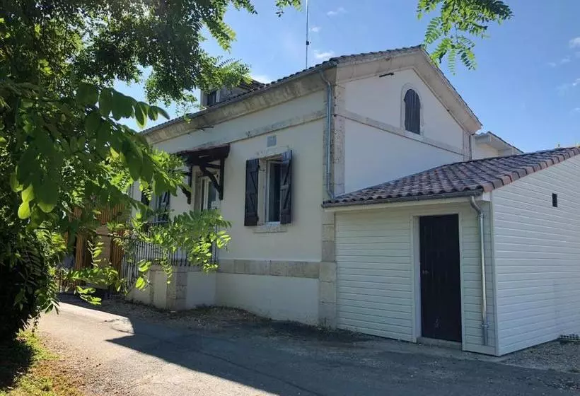 Aamiaismajoitus (B&B) L’île Aux Bateaux