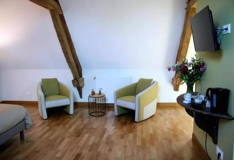 Aamiaismajoitus (B&B) Safranière De La Venelle Du Moulin