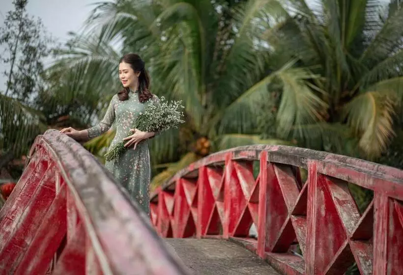 Casa Eco Mekong Resort