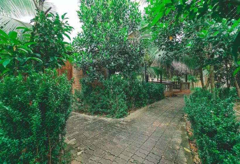 Casa Eco Mekong Resort