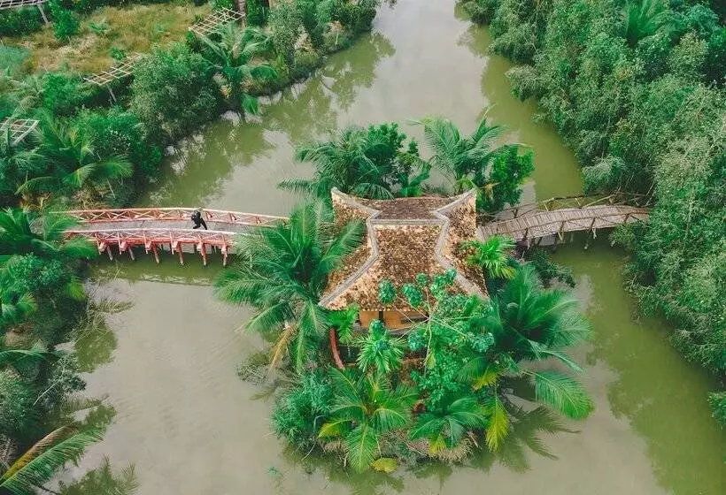 Casa Eco Mekong Resort