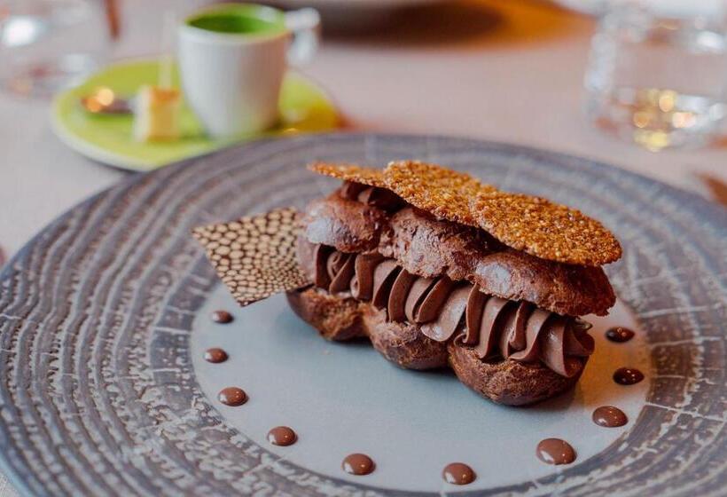 ホテル Logis Auberge De Pont Calleck