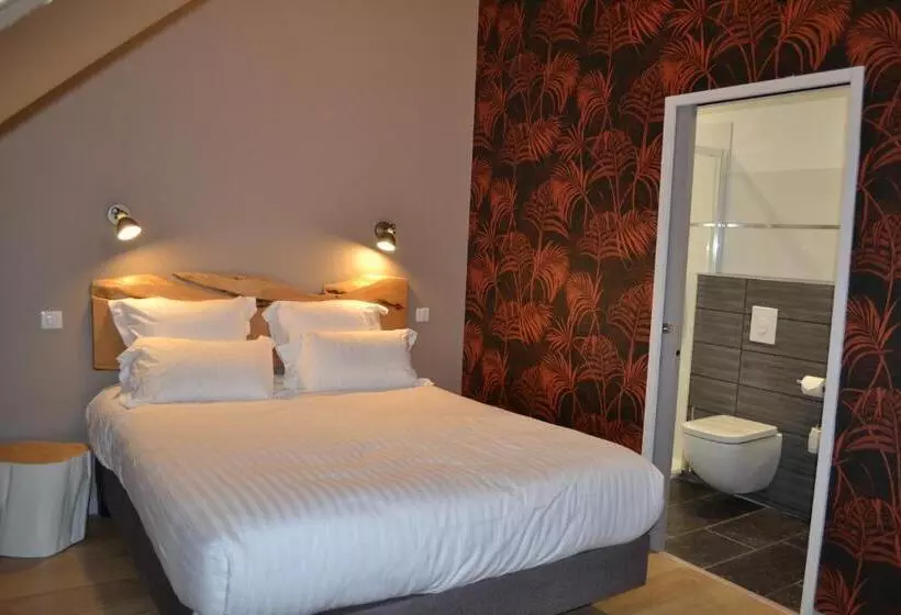 ホテル Logis Auberge De Pont Calleck