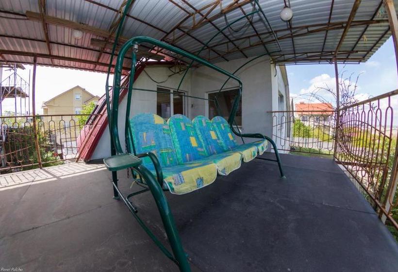 بنسيون Maldives