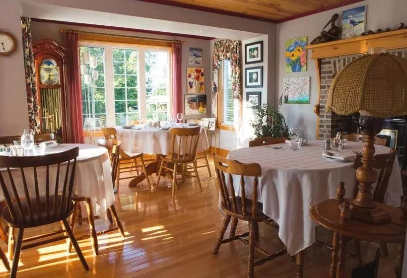 Abbie's Garden Bed & Breakfast