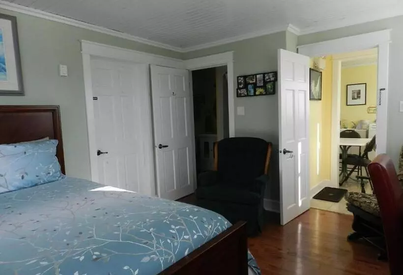 Abbie's Garden Bed & Breakfast