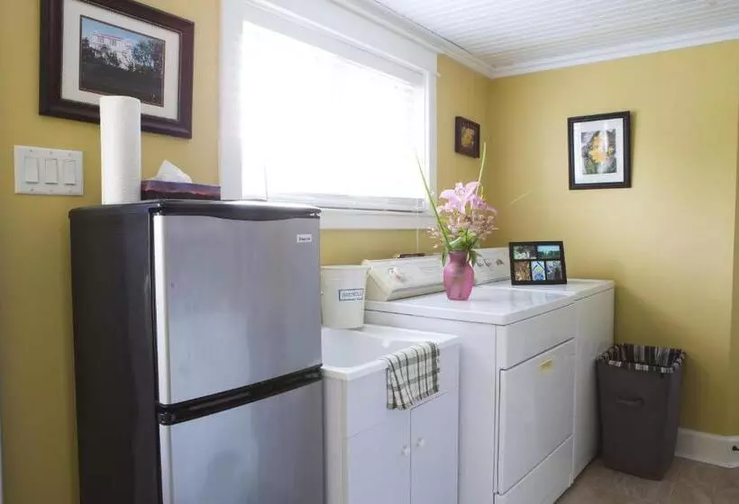 Abbie's Garden Bed & Breakfast