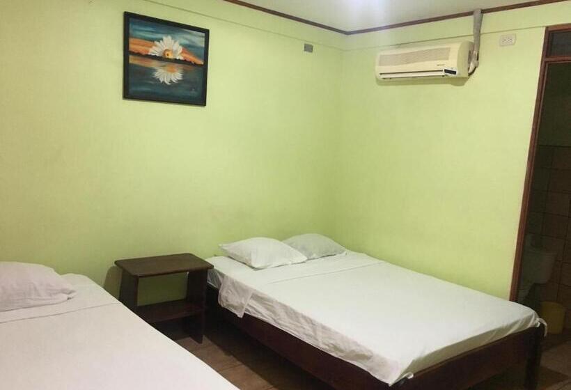 فندق صغير Cabinas Brisas Del Golfo