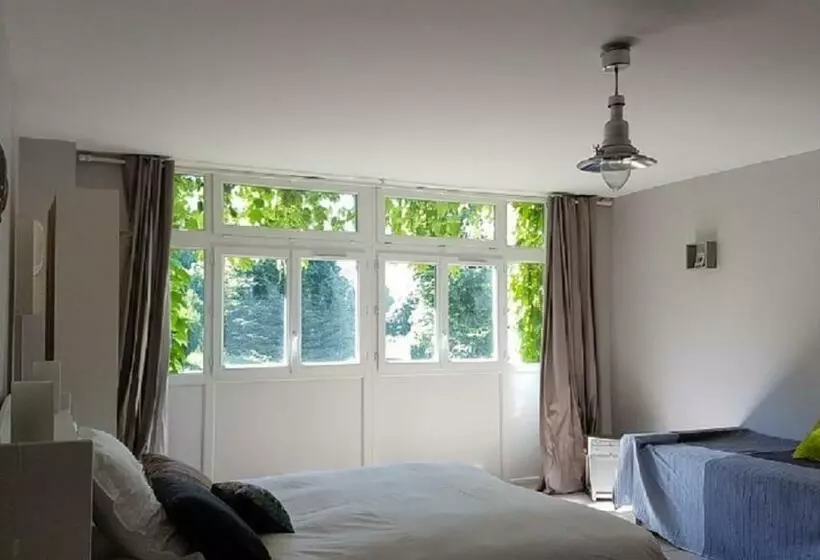 ベッドアンドブレックファースト Domaine Des Pêcheries