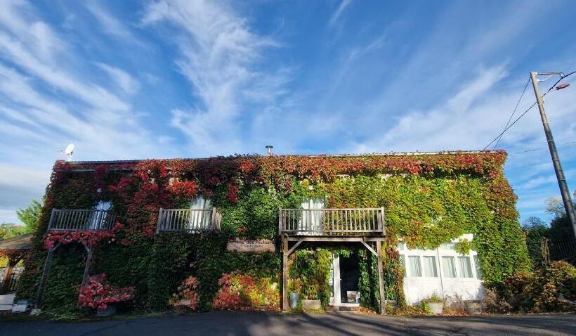 Bed and Breakfast Domaine Des Pêcheries