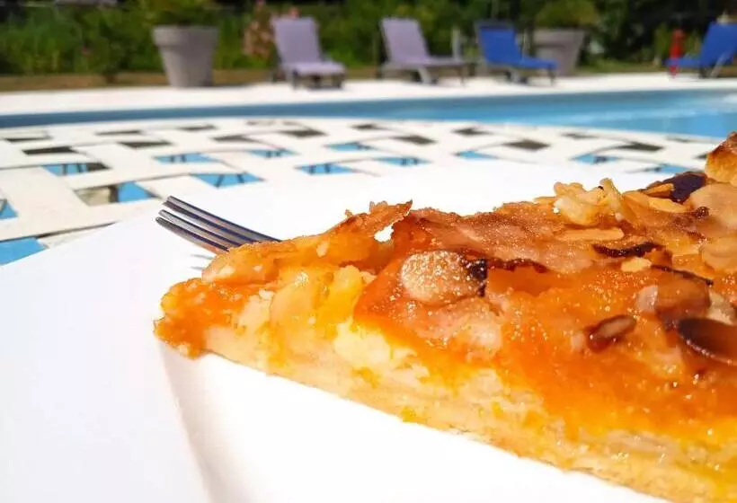 Aamiaismajoitus (B&B) L Amalgam