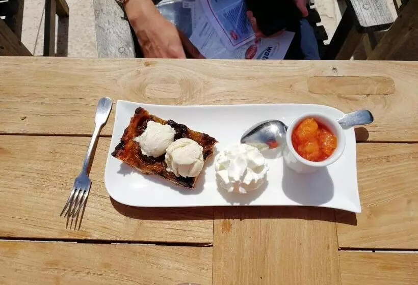 Aamiaismajoitus (B&B) L Amalgam