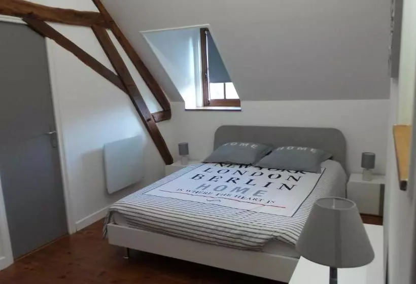 ベッドアンドブレックファースト La Petite Noue