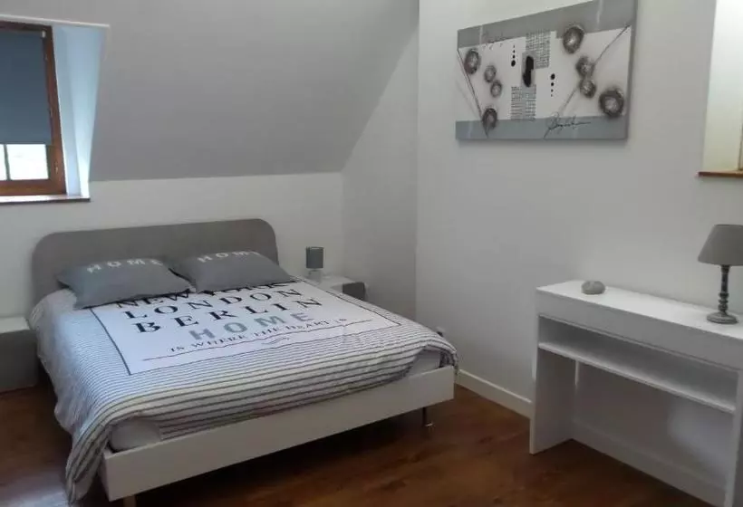 ベッドアンドブレックファースト La Petite Noue