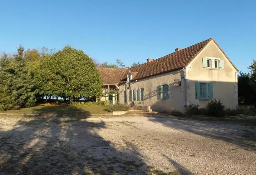 ベッドアンドブレックファースト La Petite Noue