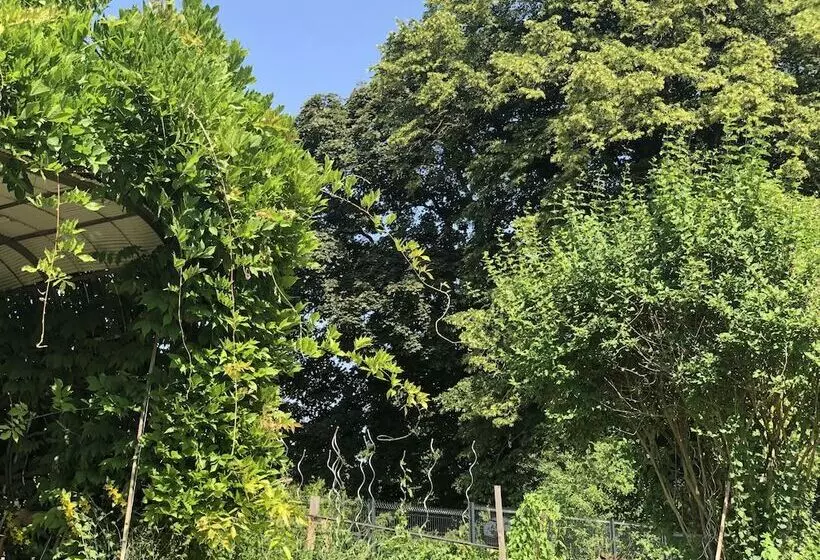 Aamiaismajoitus (B&B) La Villa Rochette