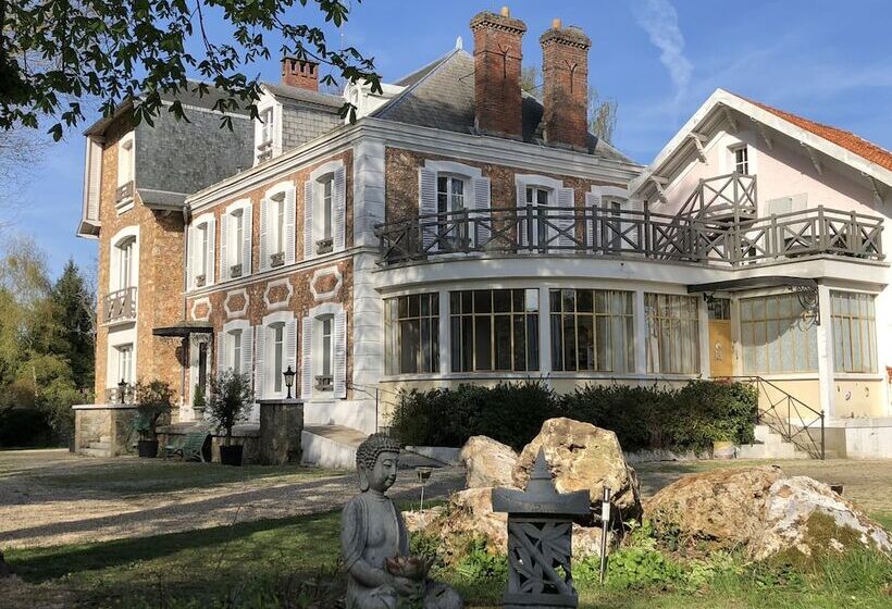 مبيت وإفطار La Villa Rochette