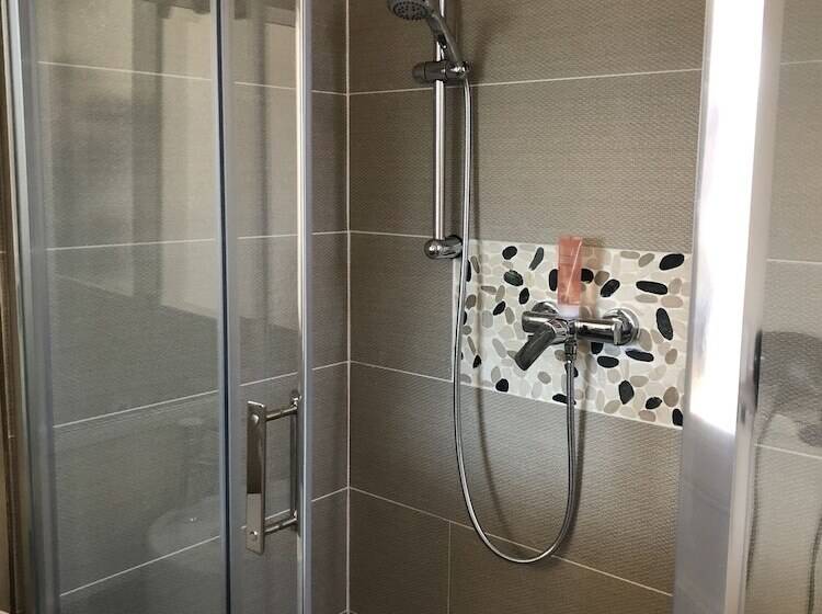 مبيت وإفطار La Villa Rochette