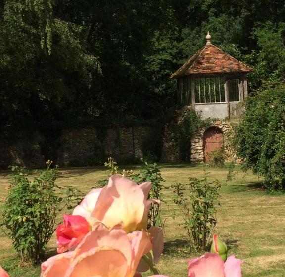 مبيت وإفطار La Villa Rochette