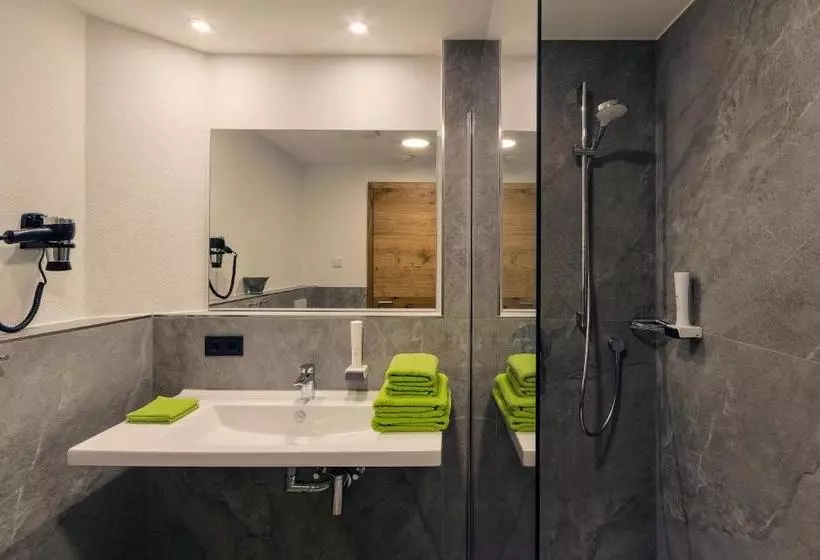 Hotelli Brauerei Gaststätte Stierberg