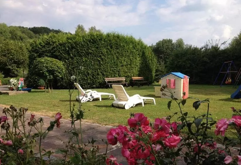 Hotelli Sattelbogener Hof