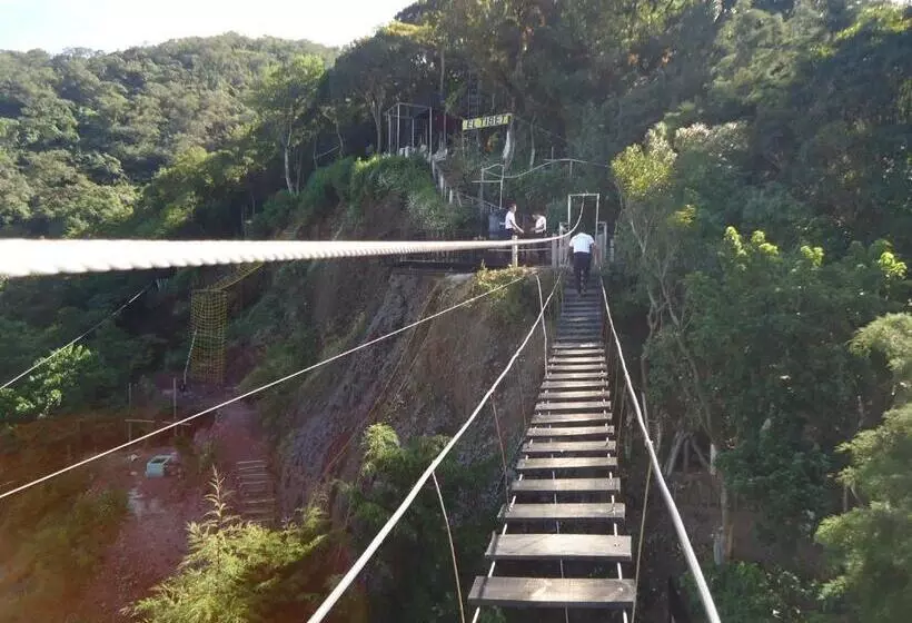 Majatalo Bosques Del Tibet