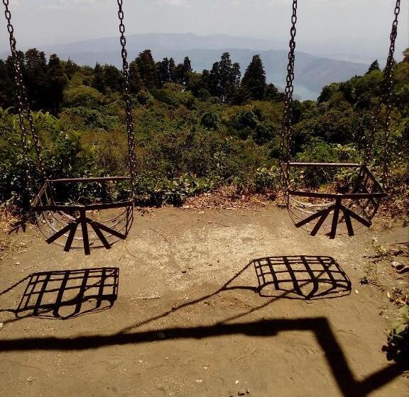 پانسیون Bosques Del Tibet