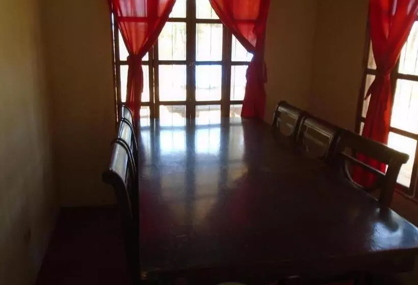 Majatalo Bosques Del Tibet