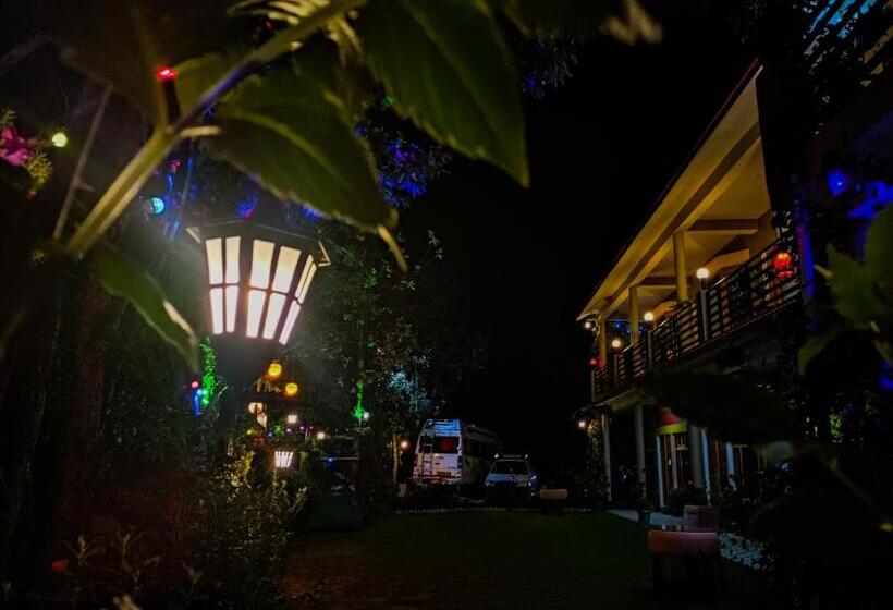 פנסיון Jmt Eco Binsar By Stayapart