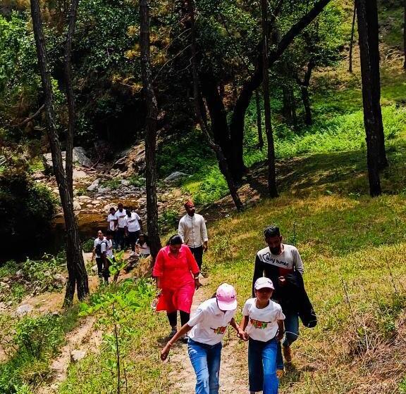 פנסיון Jmt Eco Binsar By Stayapart