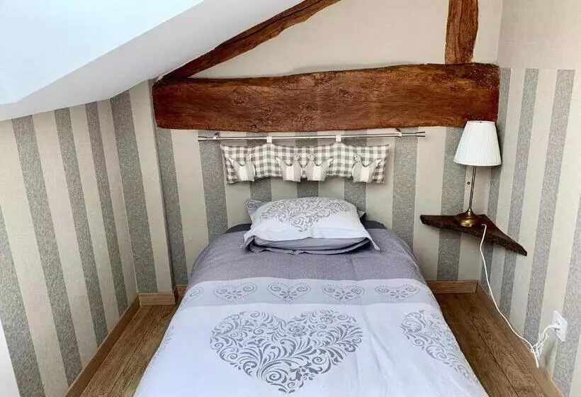 Majatalo Ma Longère Bressane