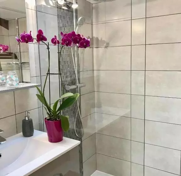 Majatalo Ma Longère Bressane