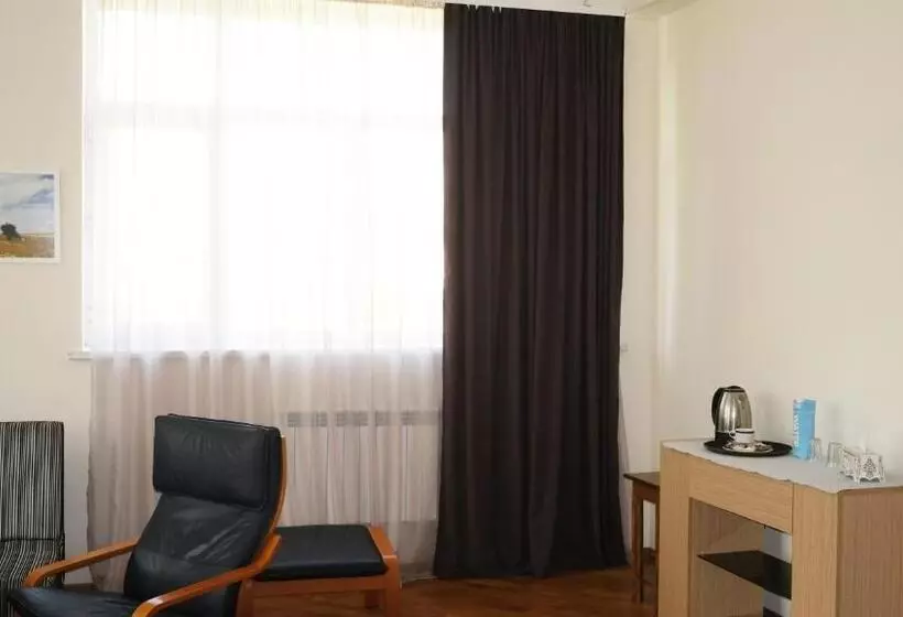 Retkeilymaja Ymca Spitak