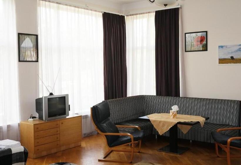 Schronisko Ymca Spitak