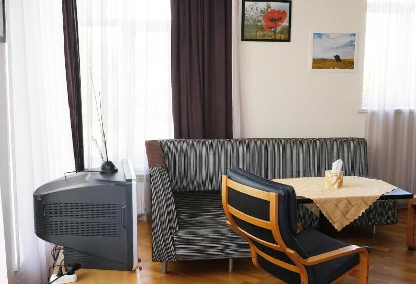 Schronisko Ymca Spitak