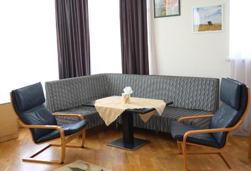 Schronisko Ymca Spitak