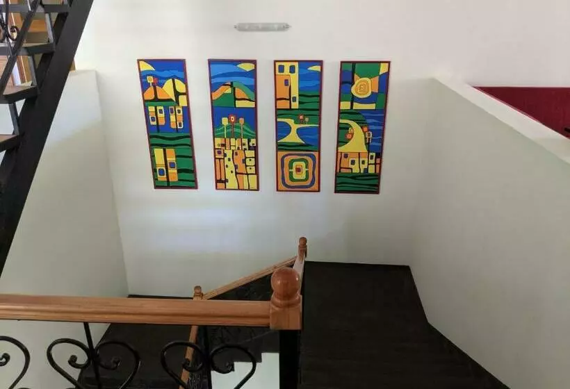 Retkeilymaja Ymca Spitak