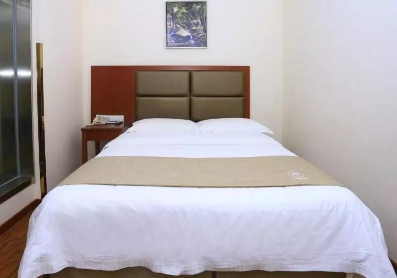 Hotelli Greentree Inn Anhui Hefei Heyu Rd. Dayun City Express