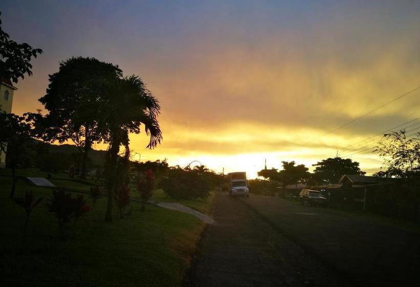 ホテル Hospedaje Las Orquídeas