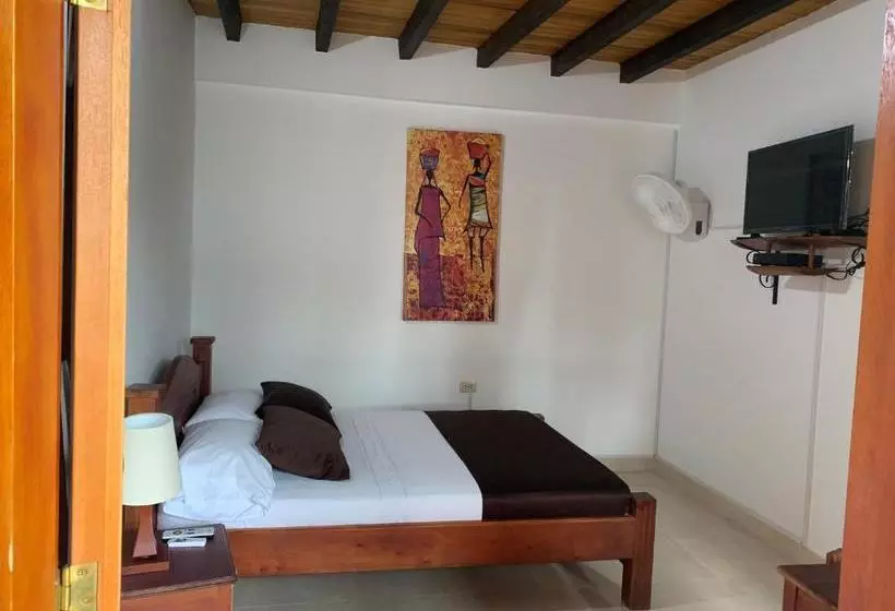 هتل La Casona De Juancho