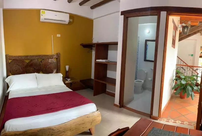 هتل La Casona De Juancho