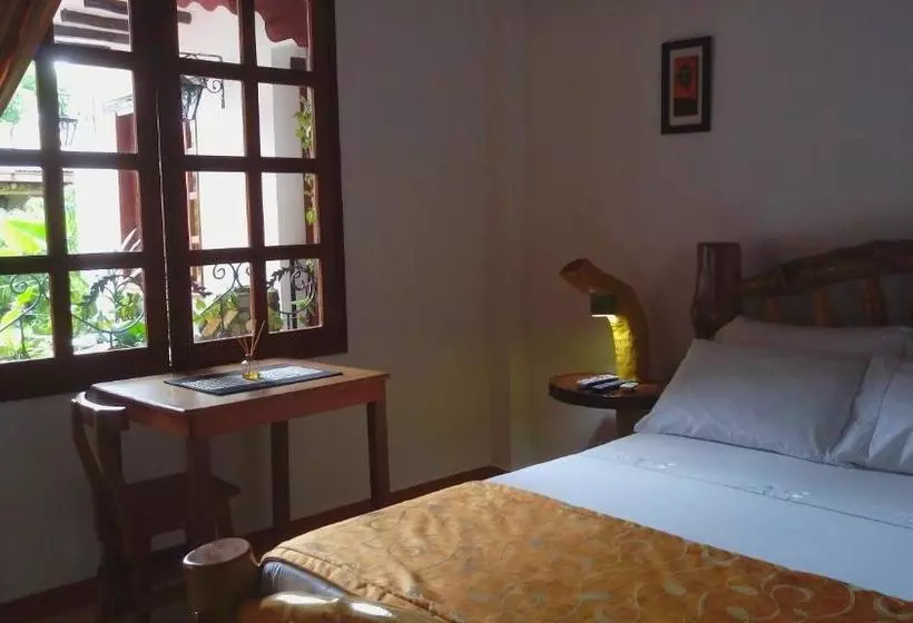 هتل La Casona De Juancho