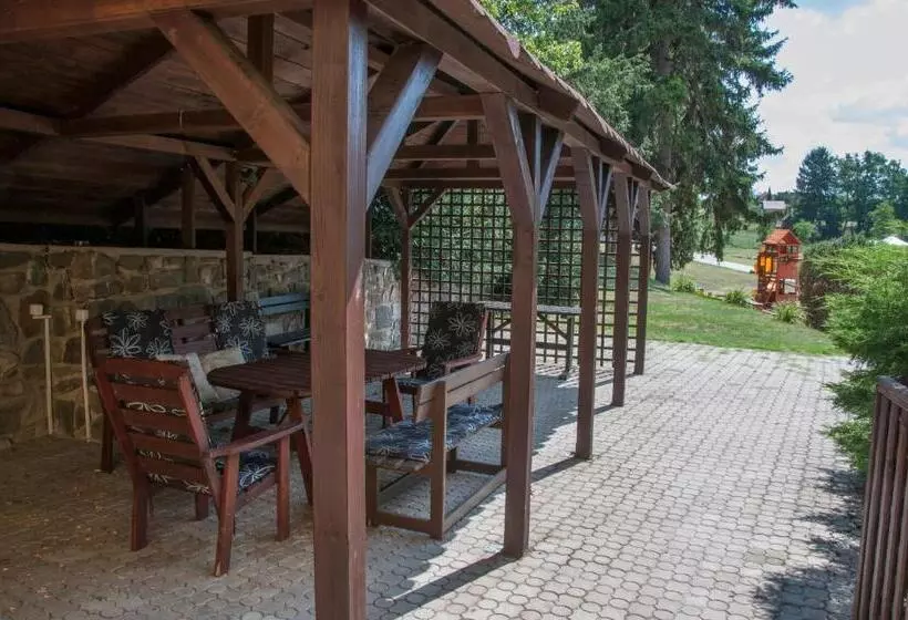 ホテル Nemojanský Mlýn