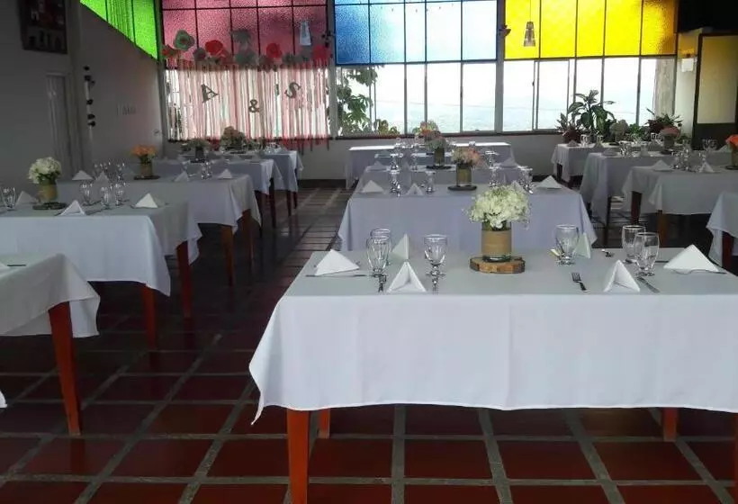 Hotelli Palestina Eco