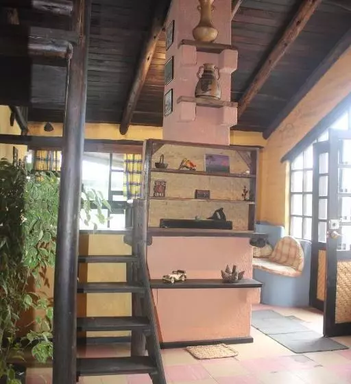 Hotelli Rondador Cotopaxi