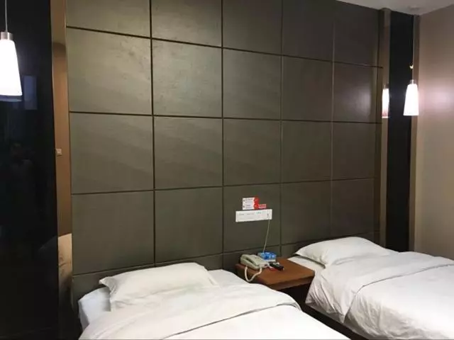 Thank Inn Chain Hotel Henan Zhoukou Shenqiu Dongguan Bus Station