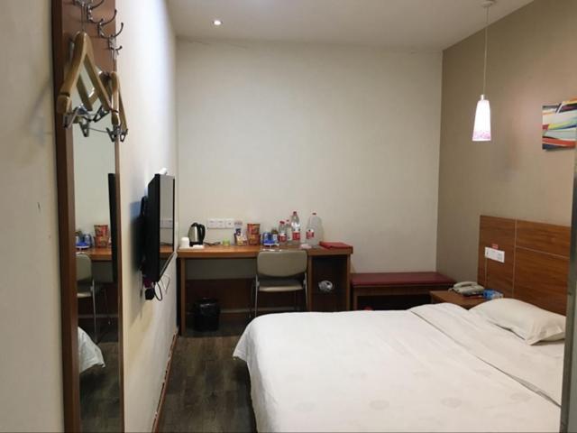 Thank Inn Chain Hotel Henan Zhoukou Shenqiu Dongguan Bus Station