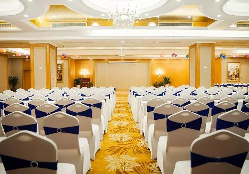 Vienna Hotel Ganzhou Anyuan