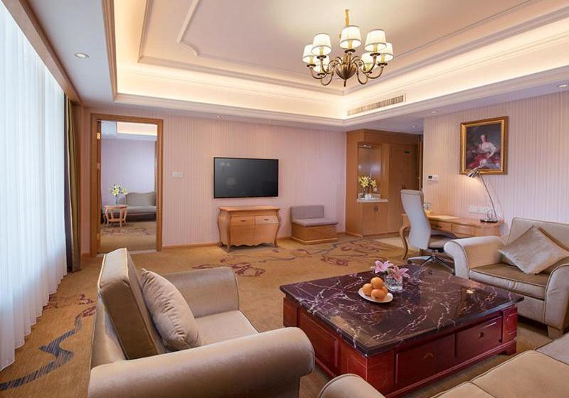 Vienna International Hotel Huazhou East Beijing Road